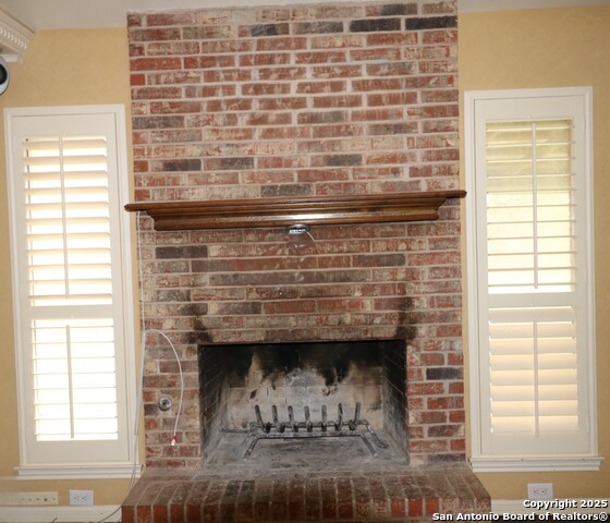 Listing photo id 1 for 5503 Reynolds