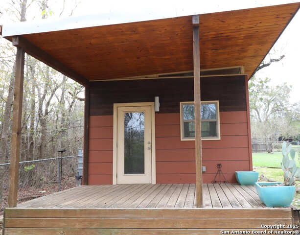 Listing photo id 4 for 5503 Reynolds