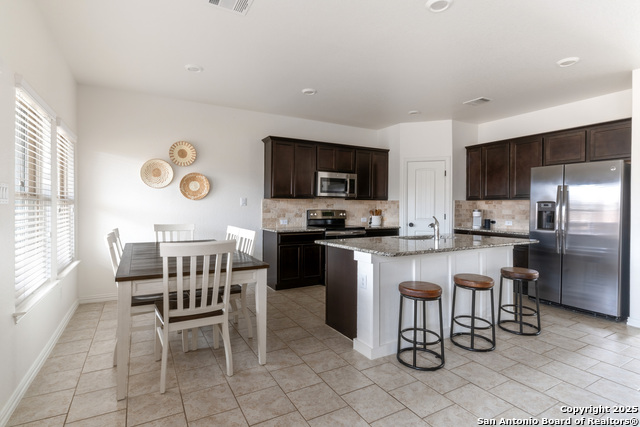 Image 12 of 29 For 5629 Briar  