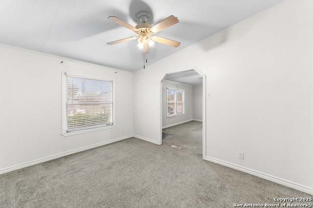 Image 29 of 48 For 2676 Pahmeyer