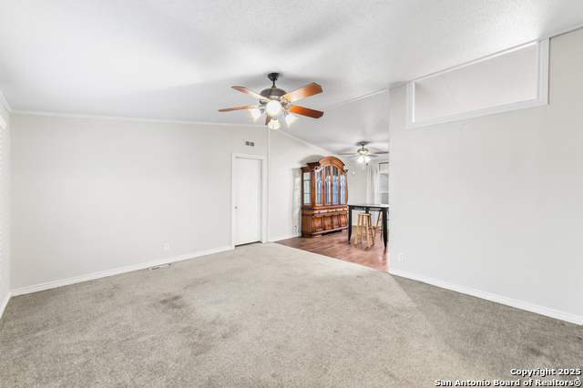 Image 4 of 48 For 2676 Pahmeyer