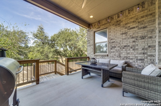 Image 23 of 25 For 29043 Front Gate