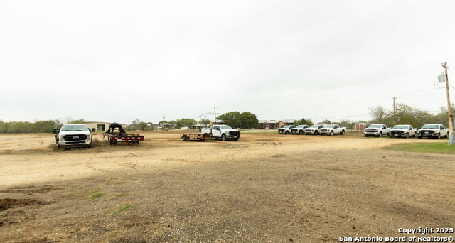 Image 19 of 19 For 2408 Zanderson Ave