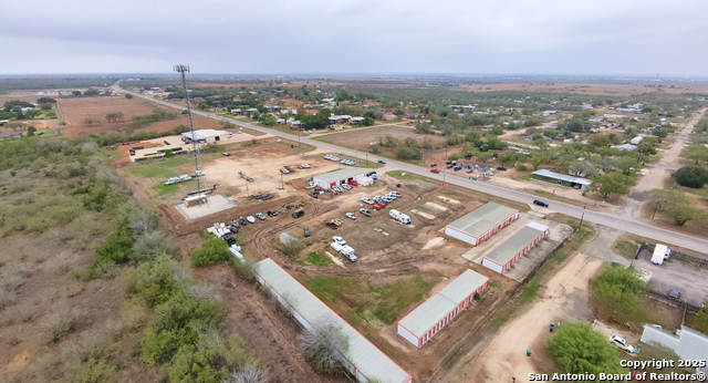 Image 7 of 19 For 2408 Zanderson Ave