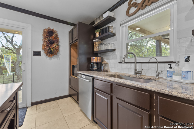 Image 14 of 40 For 26410 Teepee