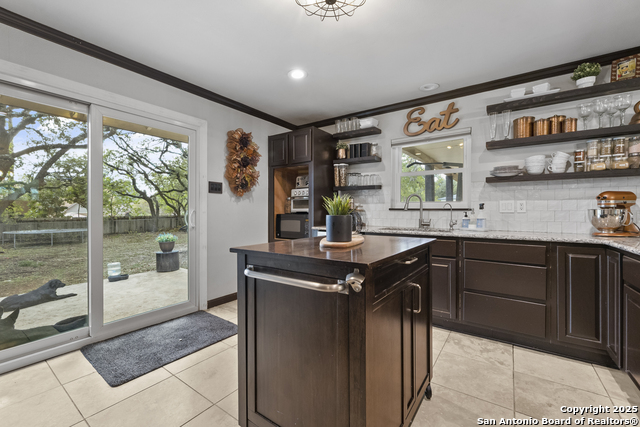 Image 16 of 40 For 26410 Teepee