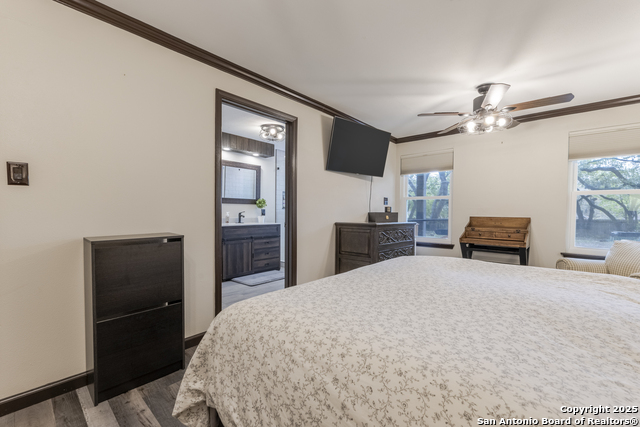 Image 20 of 40 For 26410 Teepee