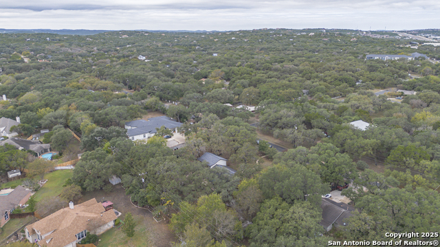 Image 37 of 40 For 26410 Teepee