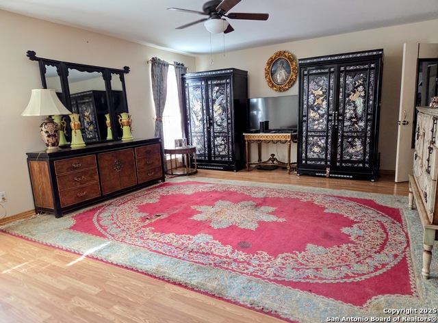 Image 7 of 10 For 7500 Callaghan Road 245