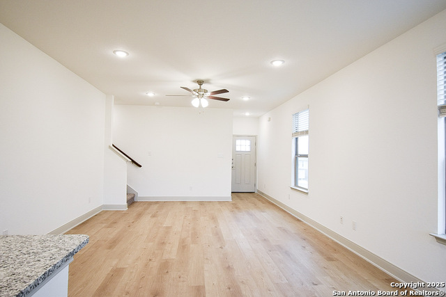 Image 10 of 37 For 10211 Tulipwood Run 101