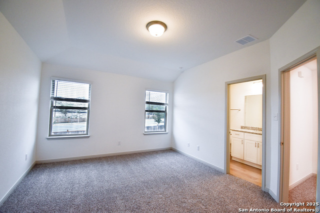 Image 16 of 37 For 10211 Tulipwood Run 101