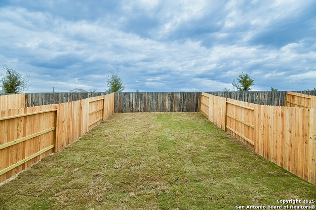 Image 37 of 37 For 10211 Tulipwood Run 101