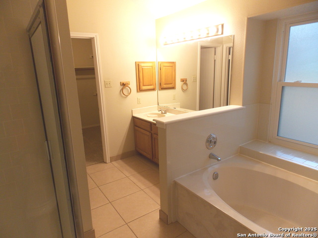 Image 19 of 34 For 7427 Silent Path