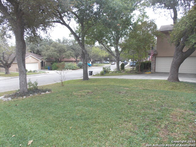 Image 33 of 34 For 7427 Silent Path