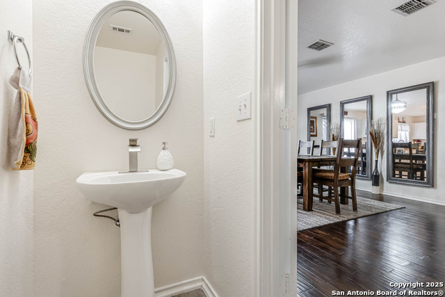 Image 19 of 36 For 6018 Plumbago Pl