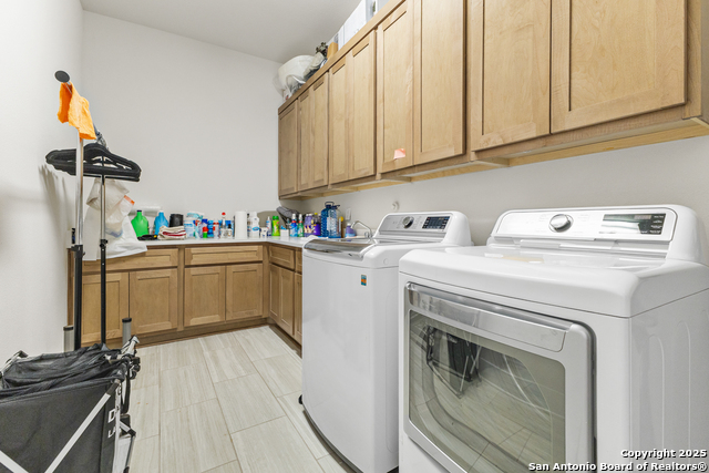 Image 35 of 50 For 20214 Bella Sky