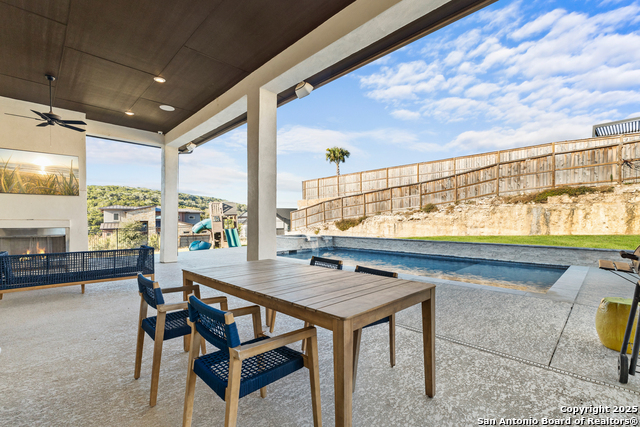 Image 43 of 50 For 20214 Bella Sky