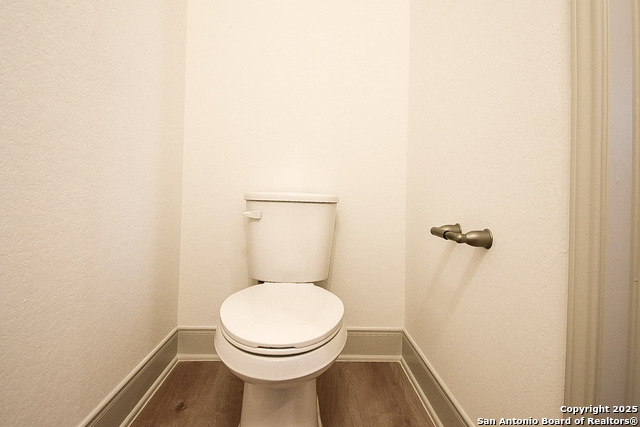 Image 11 of 41 For 10211 Tulipwood Run 102