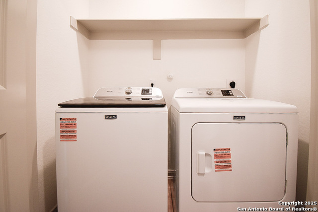 Image 31 of 41 For 10211 Tulipwood Run 102