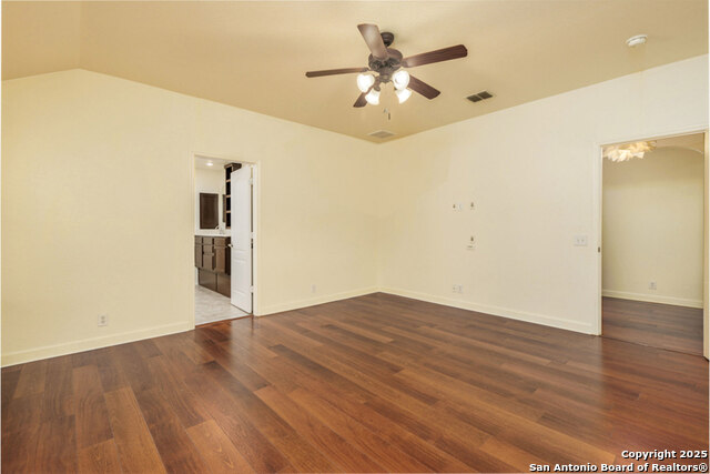 Image 10 of 20 For 10430 Elizabeth Ct