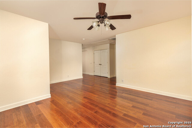 Image 13 of 20 For 10430 Elizabeth Ct