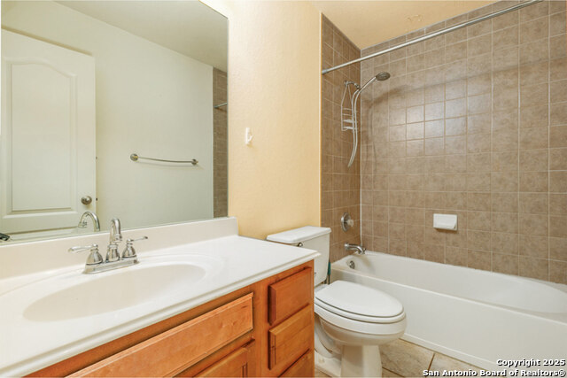 Image 15 of 20 For 10430 Elizabeth Ct