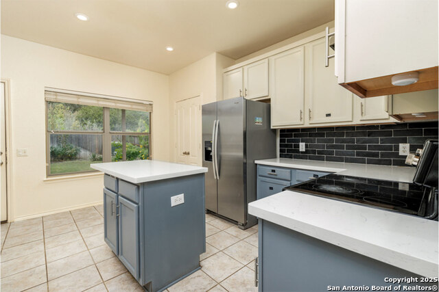 Image 6 of 20 For 10430 Elizabeth Ct