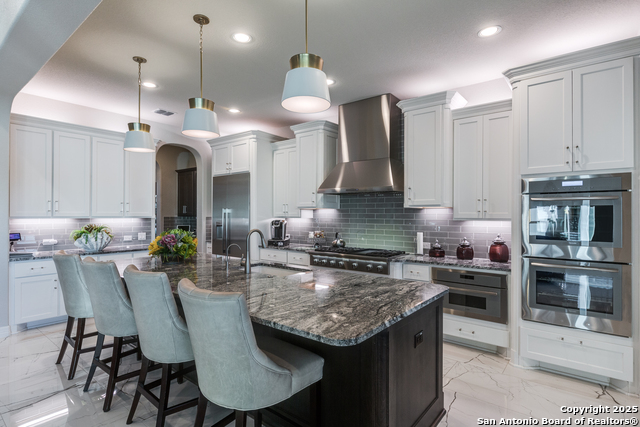 Image 13 of 29 For 21335 Rembrandt