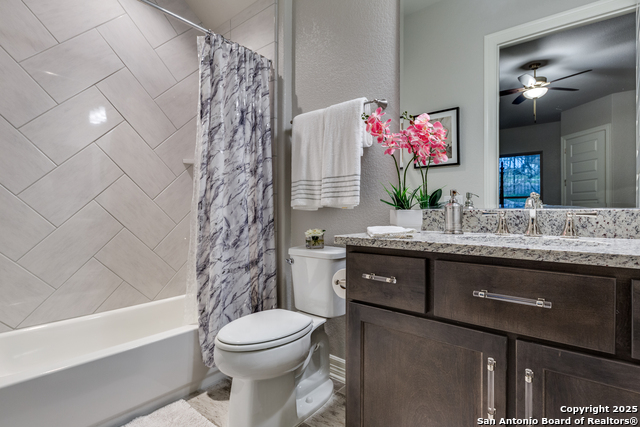 Image 21 of 29 For 21335 Rembrandt