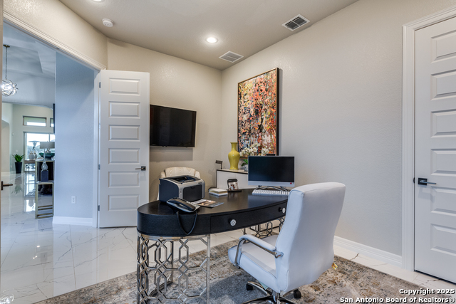 Image 5 of 29 For 21335 Rembrandt