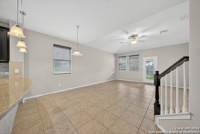 Image 15 of 33 For 10405 Macarthur