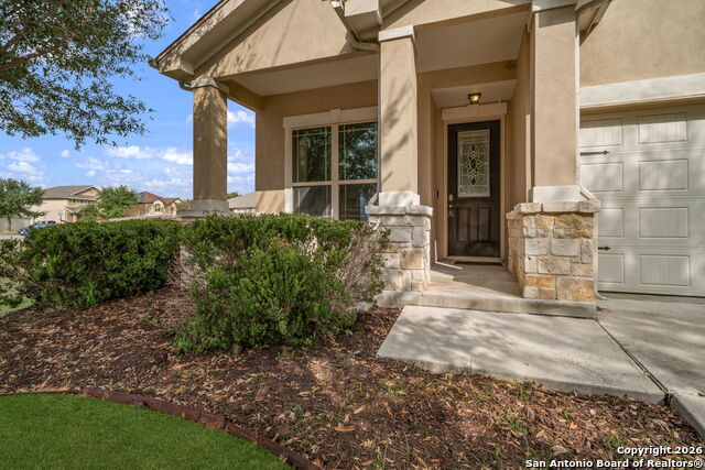 Image 4 of 33 For 10405 Macarthur