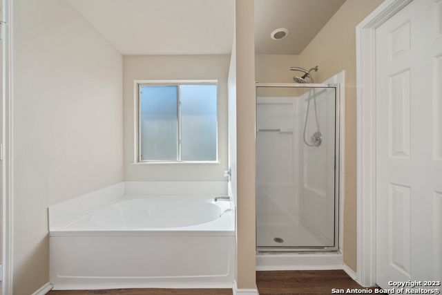 Image 22 of 30 For 144 Crest Blf