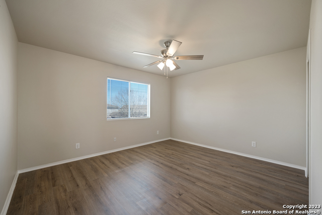 Image 23 of 30 For 144 Crest Blf