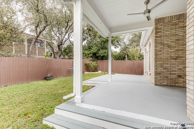 Listing photo id 31 for 18719 Rogers Pass