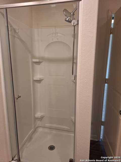 Image 18 of 29 For 3707 Vesper