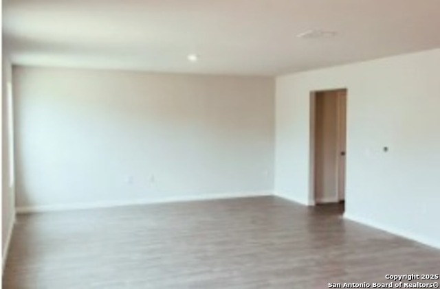 Image 8 of 8 For 705 Mariposa Lane