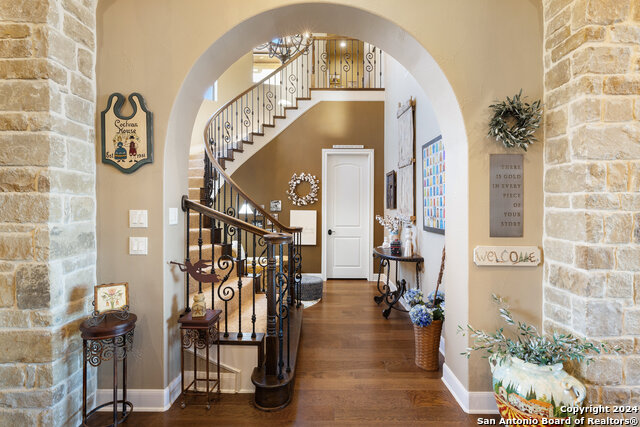 Image 12 of 64 For 1039 Bluewater Place