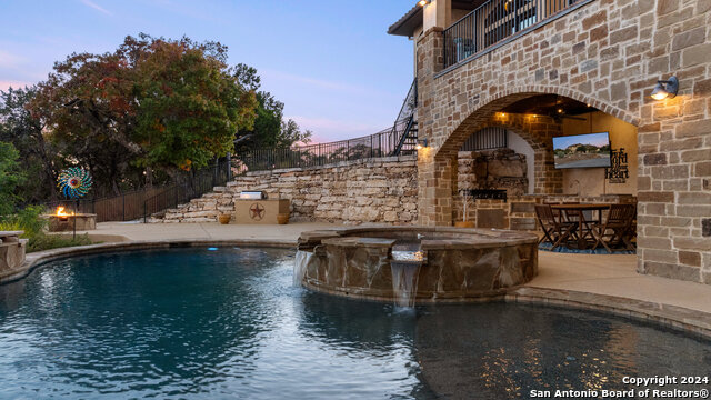 Image 3 of 64 For 1039 Bluewater Place