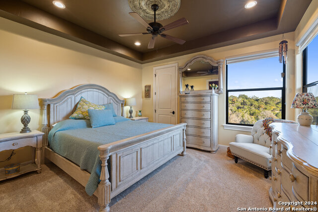 Image 41 of 64 For 1039 Bluewater Place