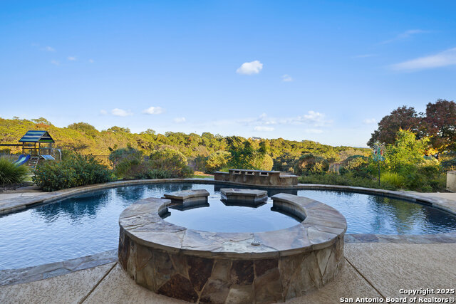 Image 58 of 64 For 1039 Bluewater Place