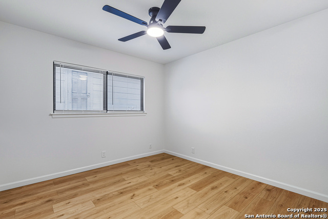 Image 24 of 31 For 10911 Putman Farm