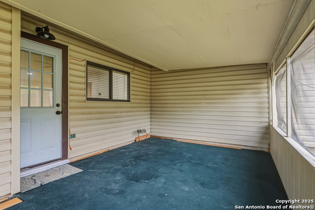 Image 27 of 31 For 10911 Putman Farm