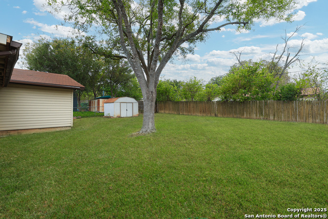 Image 29 of 31 For 10911 Putman Farm