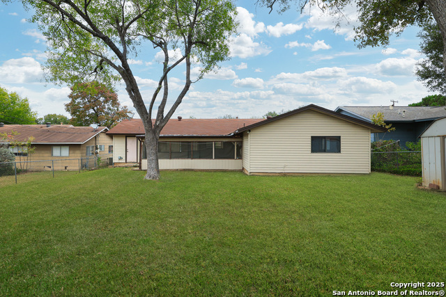 Image 31 of 31 For 10911 Putman Farm