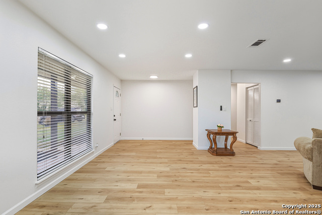 Image 7 of 31 For 10911 Putman Farm