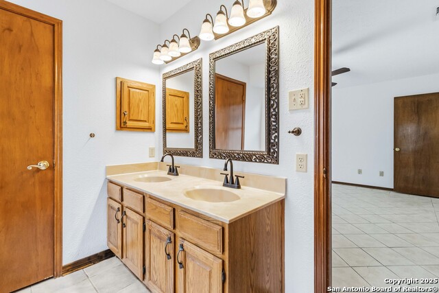 Image 15 of 32 For 14658 Highland Ridge