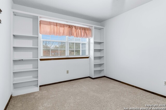 Image 20 of 32 For 14658 Highland Ridge