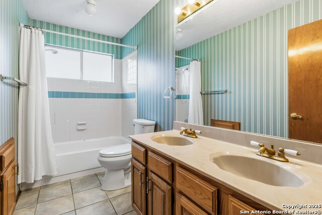 Image 23 of 32 For 14658 Highland Ridge