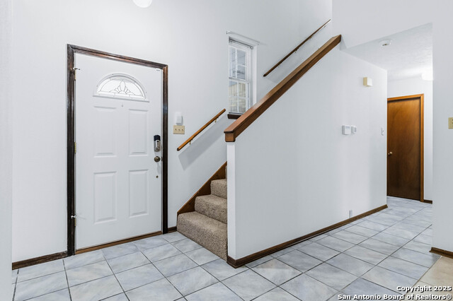 Image 3 of 32 For 14658 Highland Ridge